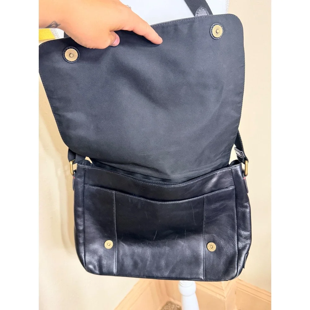 Fossil Black Leather Messenger Bag Laptop Crossbody Briefcase MBG9044 Brass HW